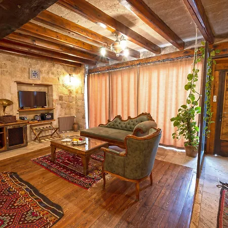 Sultan Cave Hotel 3*